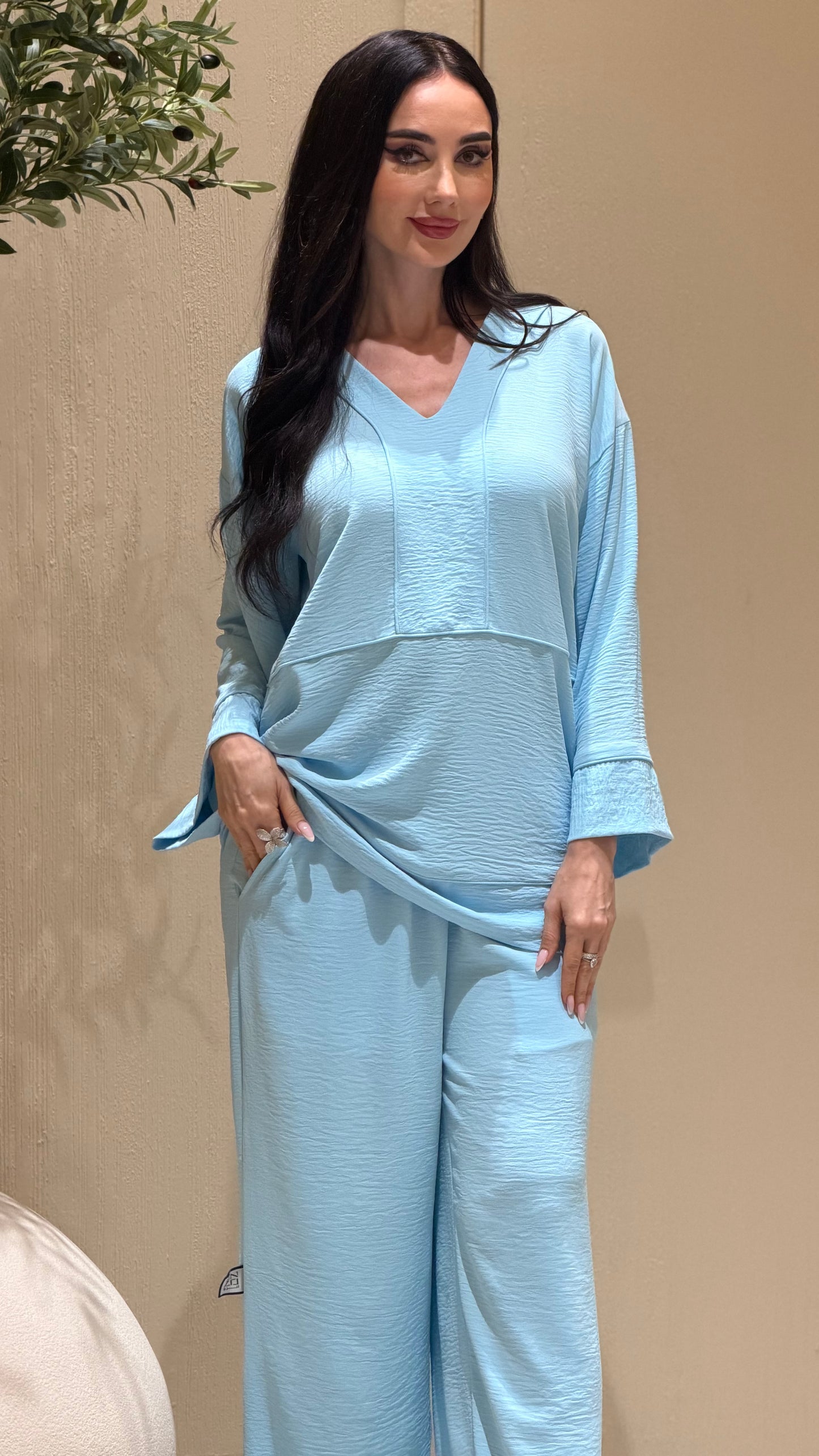 Travel Wear 04